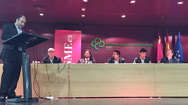 Mesa de debate en itSMF Murcia