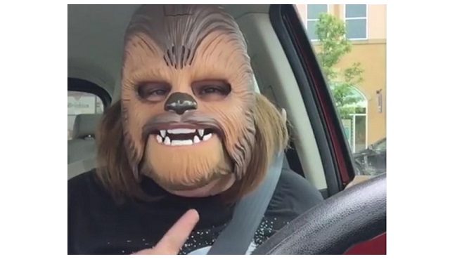 Chewbacca Mom: El vídeo viral de todos los records