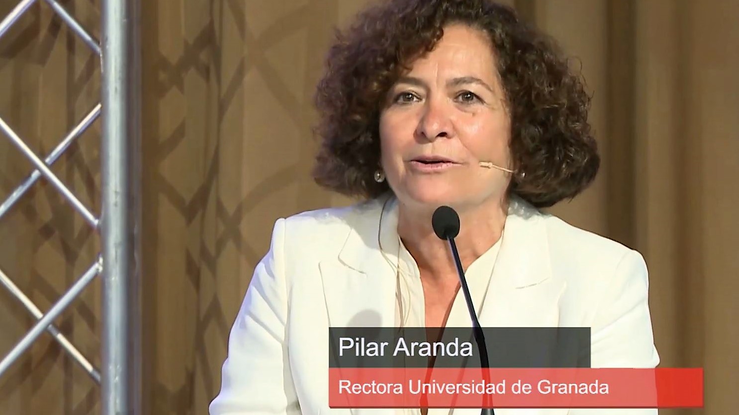 La Universidad de Granada investiga qué formación demandan los directivos de empresas
